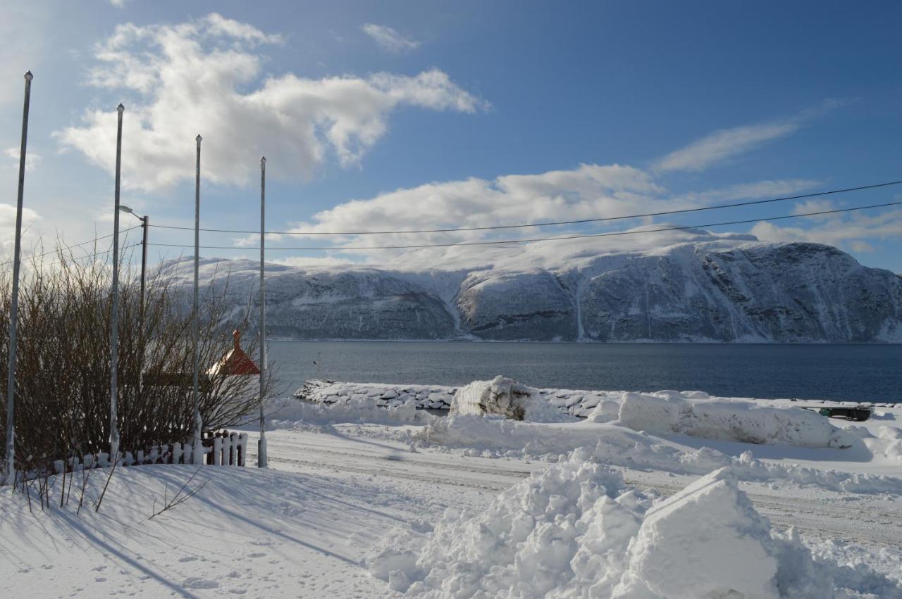 Lyngenfjord, Froyas Hus Villa Olderdalen Ngoại thất bức ảnh